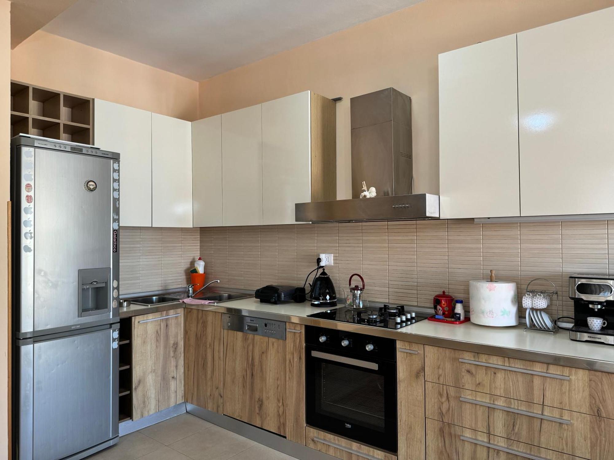 Era'S Apartment Tirana Zewnętrze zdjęcie