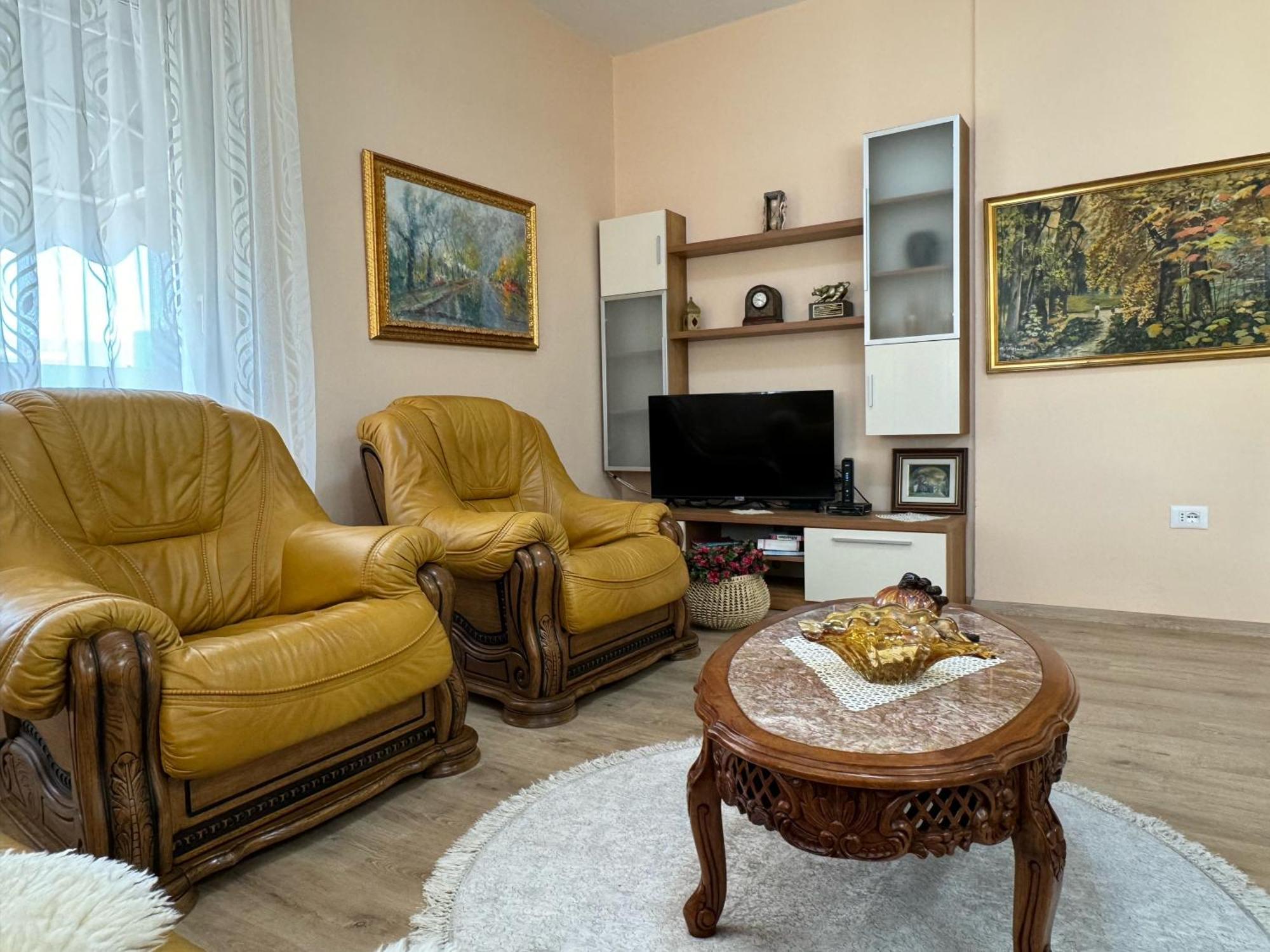 Era'S Apartment Tirana Zewnętrze zdjęcie
